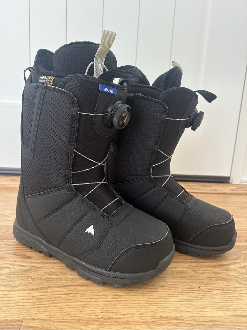 Burton Moto Snowboard Boots Barely Used